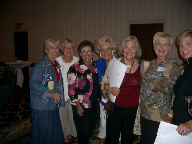 Elizabeth Strayer Fields, Martha MacKinnon Karels, Roz Rosenberg, Dee Wooldridge, Marilyn Hockenberg Layton, Diane Whylie Cameron, Betty Hull Hoag